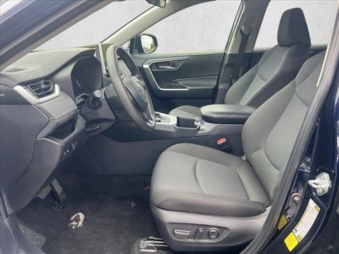 Certified 2025 Toyota RAV4 XLE image 10