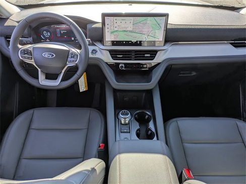 New 2026 Ford Explorer Active w/ Active Comfort Package image 28