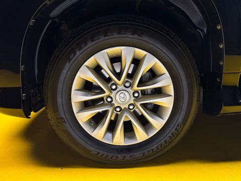 Used 2014 Lexus GX 460 image 10