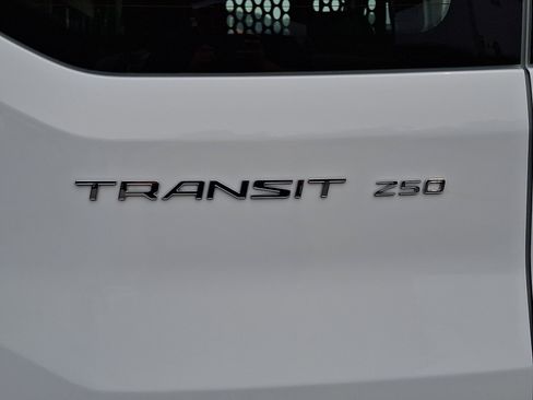 Used 2025 Ford Transit 250 Low Roof w/ Exterior Upgrade Package RWD image 29