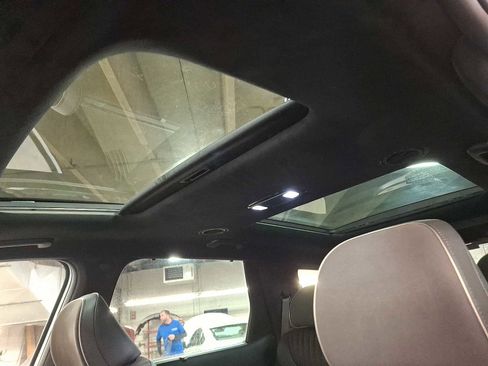 Used 2024 Hyundai Palisade Calligraphy image 14