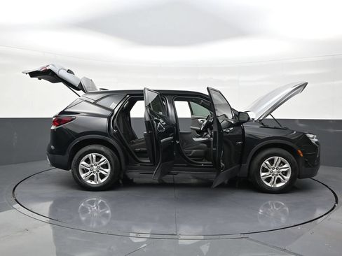 Used 2021 Chevrolet Blazer LT FWD image 29