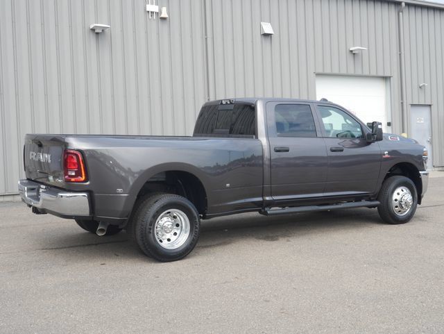 Used 2026 RAM 3500 Tradesman AWD/4WD image 11