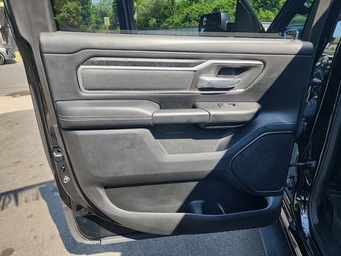 Used 2020 RAM 1500 Big Horn AWD/4WD image 40