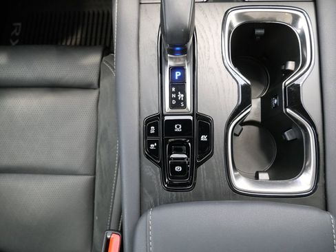 Certified 2025 Lexus RX 350 image 33