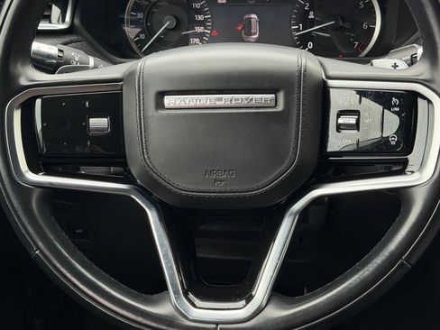 Used 2022 Land Rover Range Rover Velar R-Dynamic S image 16