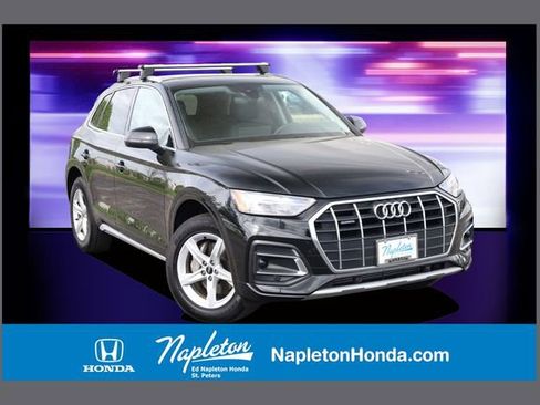 Used 2023 Audi Q5 2.0T Premium w/ Convenience Package AWD/4WD image 1
