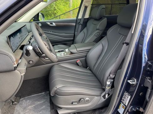 New 2026 Genesis GV80 2.5T Select image 17