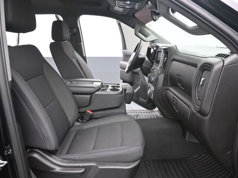 Used 2025 Chevrolet Silverado 1500 Custom image 16