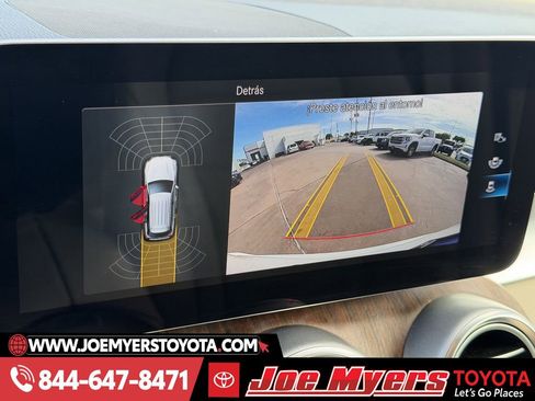 Used 2021 Mercedes-Benz GLC 300 4MATIC image 19