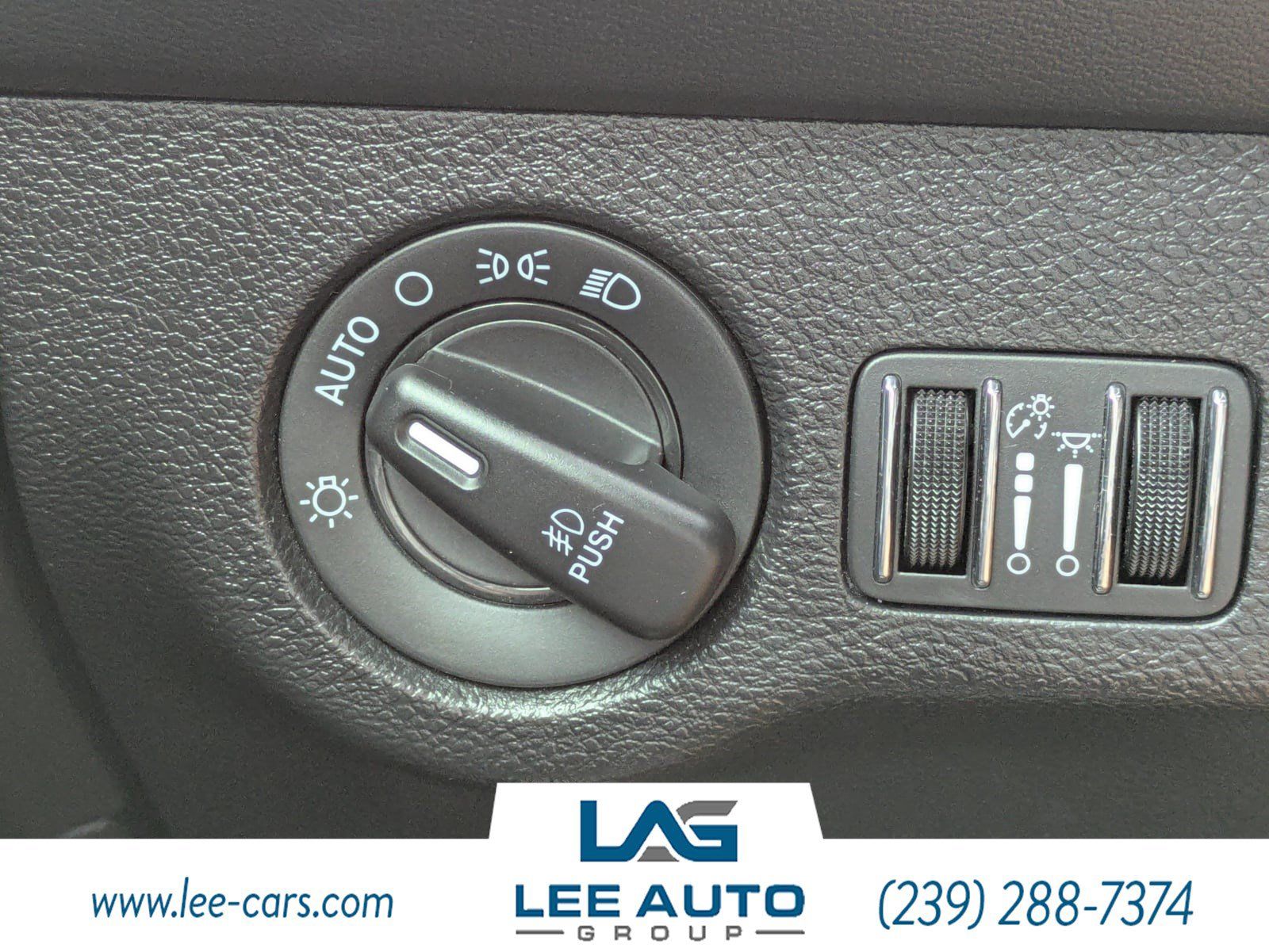Used 2022 Dodge Challenger R/T w/ Plus Package RWD image 19