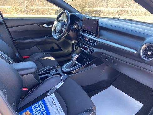 Certified 2022 Kia Forte GT-Line w/ GT-Line Technology Package image 10