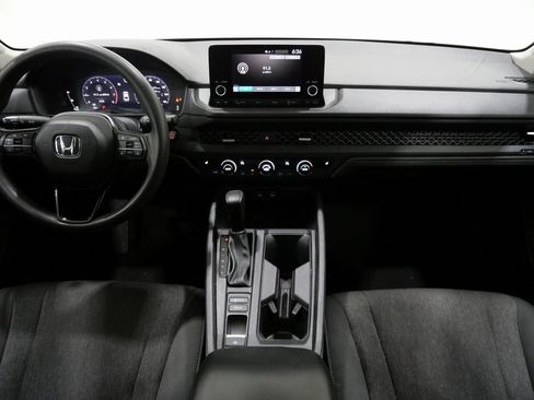 Used 2023 Honda Accord EX image 11