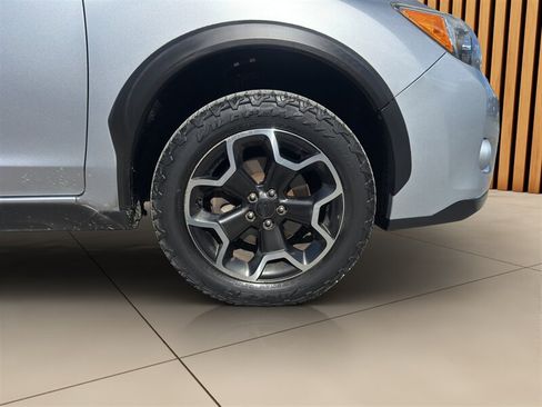 Used 2015 Subaru Crosstrek 2.0i Premium w/ Moonroof Package AWD/4WD image 15