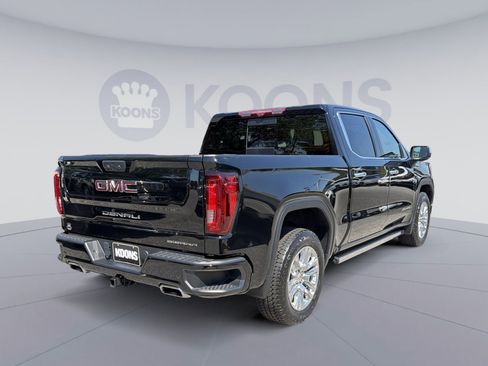 Used 2022 GMC Sierra 1500 Denali w/ Technology Package AWD/4WD image 7
