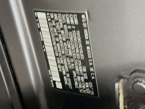 Used 2025 Honda HR-V LX image 12