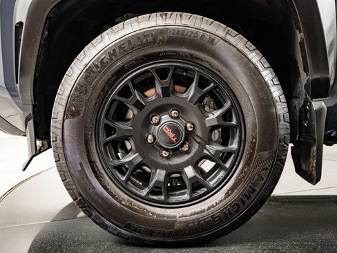 Used 2025 Toyota 4Runner TRD Off-Road Premium w/ Tow Technology Package AWD/4WD image 13