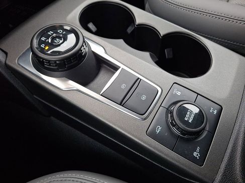 Used 2025 Ford Bronco Sport Badlands image 14