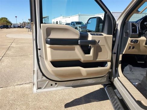 Used 2017 Ford F150 XLT w/ Equipment Group 301A Mid image 20