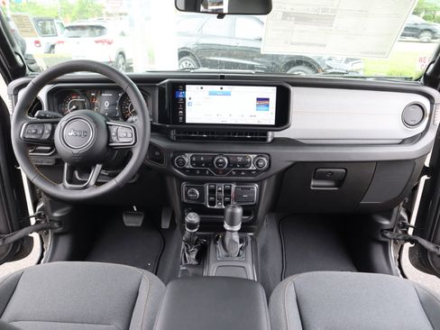 New 2024 Jeep Wrangler Unlimited Sport image 3