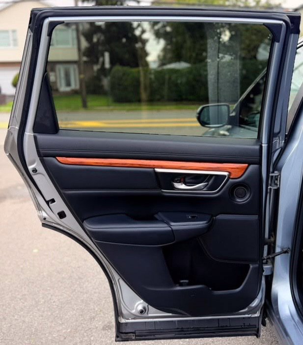 Used 2020 Honda CR-V EX-L image 17