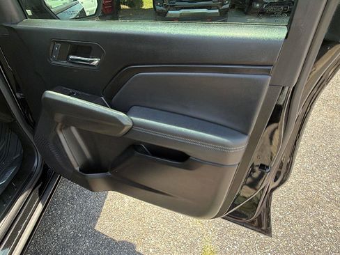 Certified 2024 Chevrolet Colorado LT RWD image 15