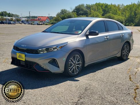 Used 2024 Kia Forte GT-Line w/ GT-Line Premium Package FWD image 1