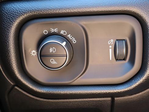 New 2026 RAM 1500 Warlock AWD/4WD image 19