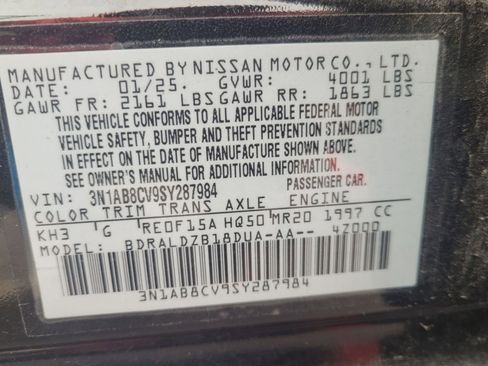 Used 2025 Nissan Sentra SV image 9