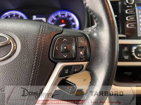 Used 2018 Toyota Highlander XLE FWD image 53