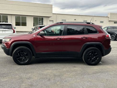 Used 2019 Jeep Cherokee Trailhawk w/ Cold Weather Group image 6