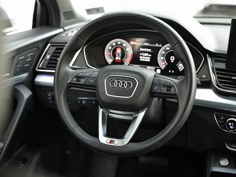 Certified 2025 Audi Q5 2.0T Premium Plus w/ Premium Plus Package image 26