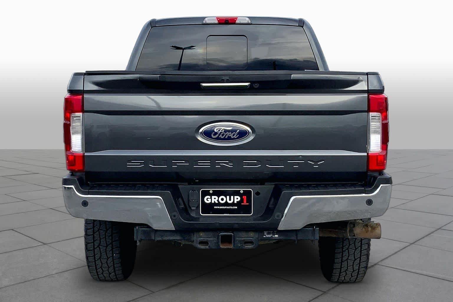 Used 2019 Ford F250 Lariat w/ Chrome Package AWD/4WD image 4