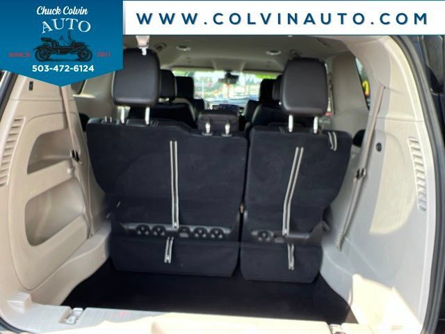 Used 2023 Chrysler Pacifica Touring-L FWD image 27