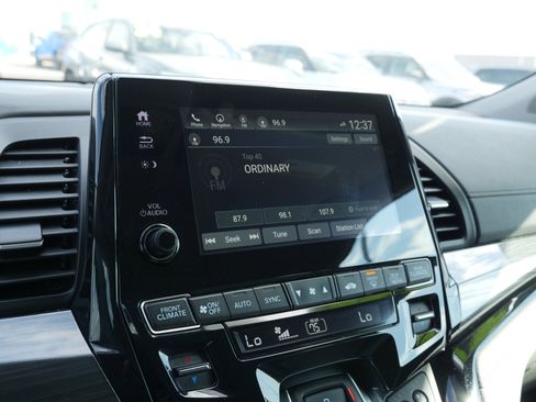 Used 2024 Honda Odyssey Elite image 28