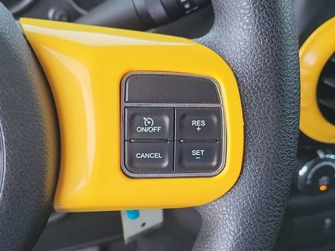 Used 2015 Jeep Wrangler Sport AWD/4WD image 11