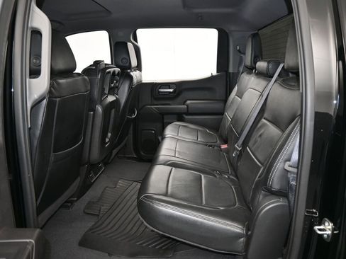 Used 2020 Chevrolet Silverado 1500 Custom Trail Boss w/ Custom Convenience Package image 32