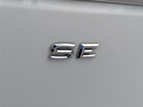 Used 2019 Volkswagen Atlas SE w/ Panoramic Sunroof Package AWD/4WD image 9