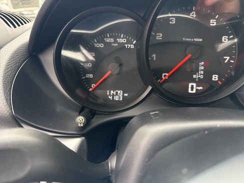 Used 2018 Porsche 718 Cayman image 35