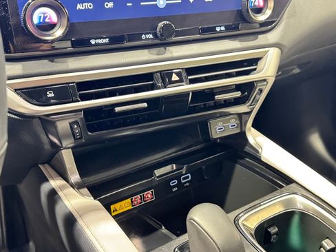 Used 2024 Lexus RX 350 Premium w/ Convenience Package image 13