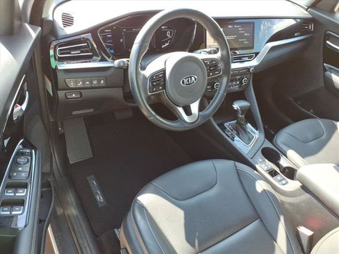 Used 2020 Kia Niro EX Premium FWD image 18