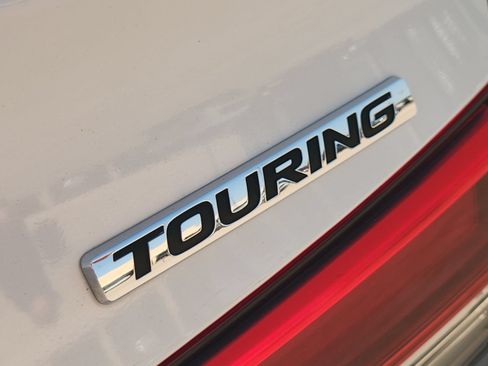 Used 2023 Honda Civic Touring image 14