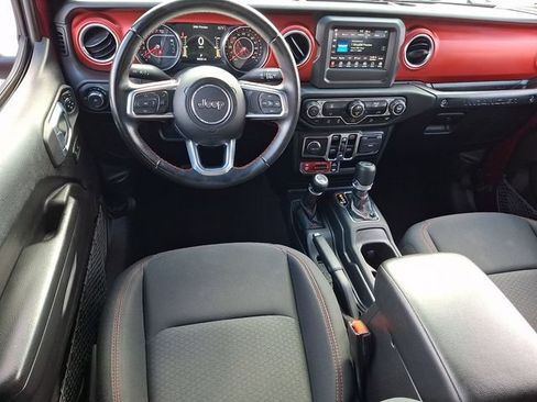 Used 2021 Jeep Wrangler Unlimited Rubicon AWD/4WD image 11