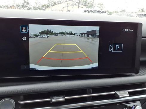 Used 2025 Hyundai Tucson SEL FWD image 26