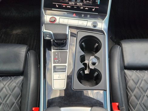 Used 2021 Audi S6 Premium Plus w/ S Sport Package AWD/4WD image 19