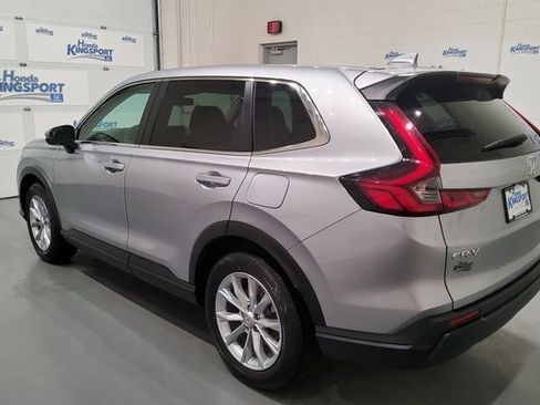 Used 2024 Honda CR-V EX image 6