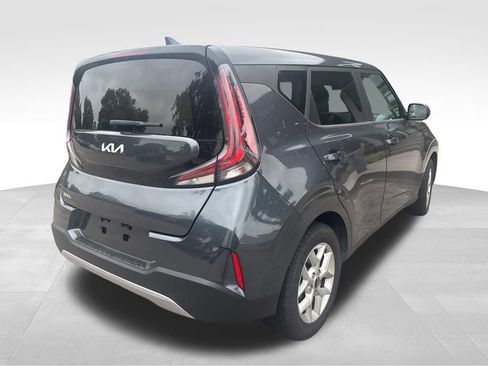 Certified 2023 Kia Soul LX w/ Option Group 015 image 19
