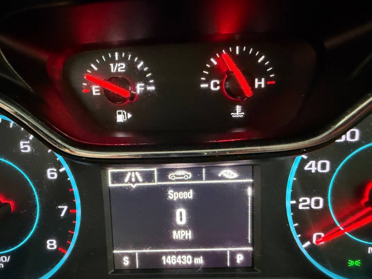 Used 2017 Chevrolet Cruze LS FWD image 25