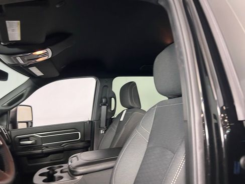 Used 2025 RAM 2500 Big Horn image 22