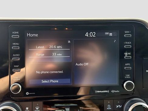 Used 2021 Toyota Highlander XLE AWD/4WD image 14